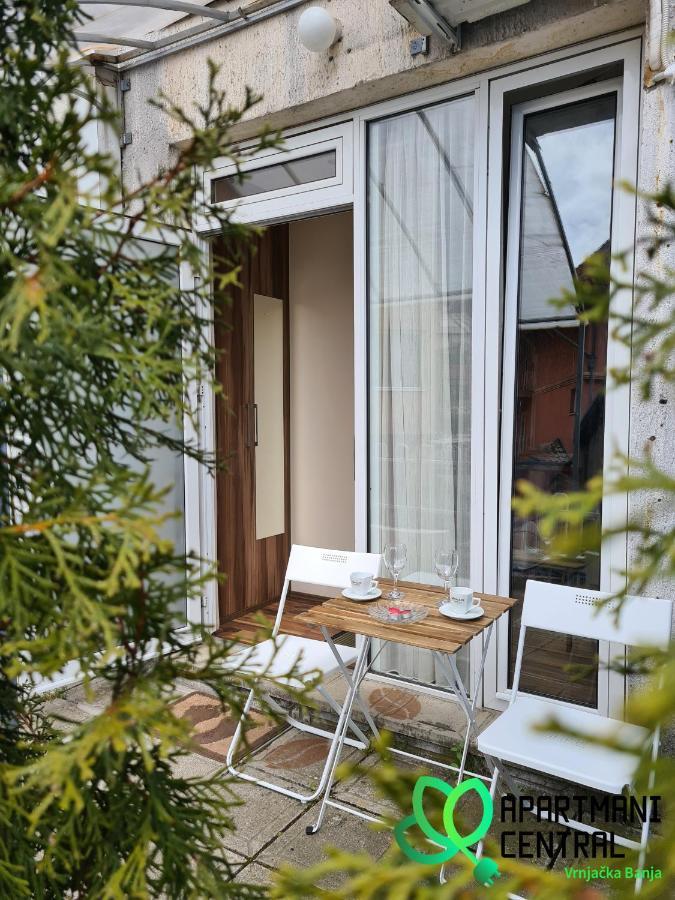 Apartmani Central 2.0 & Free Parking Vrnjačka Banja 外观 照片